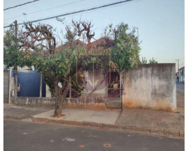 Foto de POLONI/SP - CASA COM TERRENO 369M²